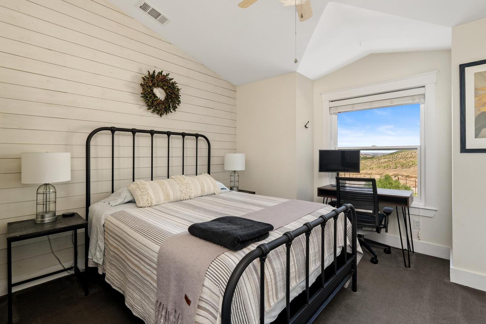 Wine Country Modern Farmhouse With Heated Pool, Hot Tub, Cybertruck Paso Robles Bagian luar foto